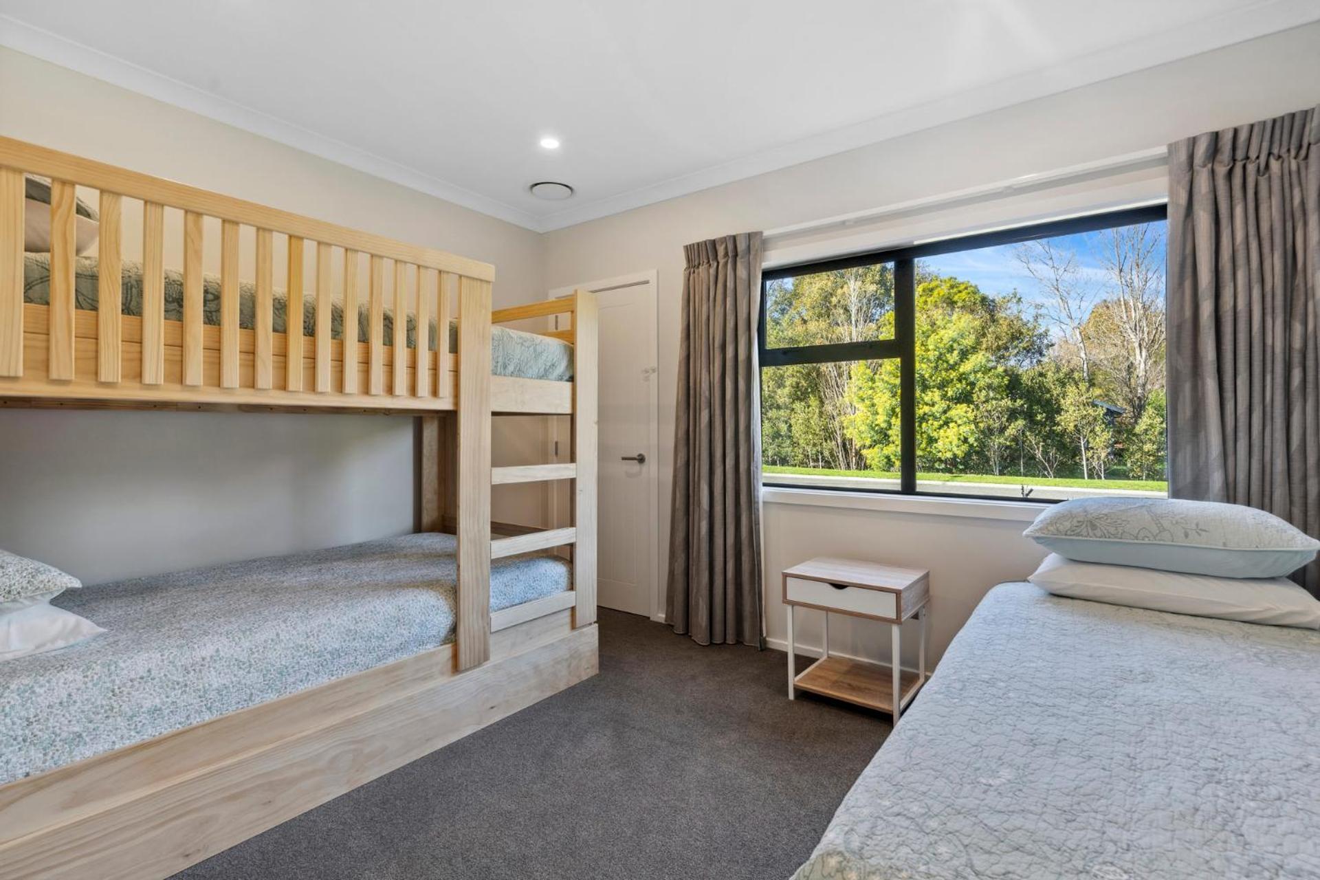 Regent Sanctuary - Martinborough Holiday Home Exterior foto